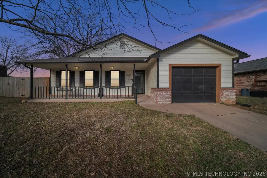 2009 S Muskogee Place, Claremore, OK 74019 - #2