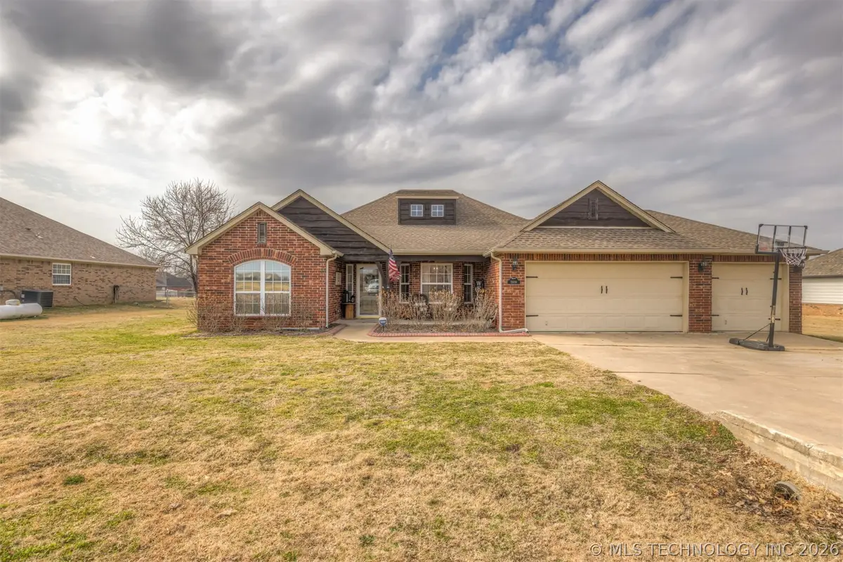 13556 S 235th East Avenue, Coweta, OK 74429 - #1