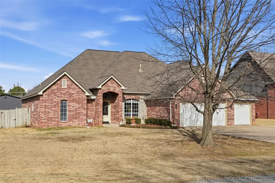 21621 E 105th Street S, Broken Arrow, OK 74014 - #3