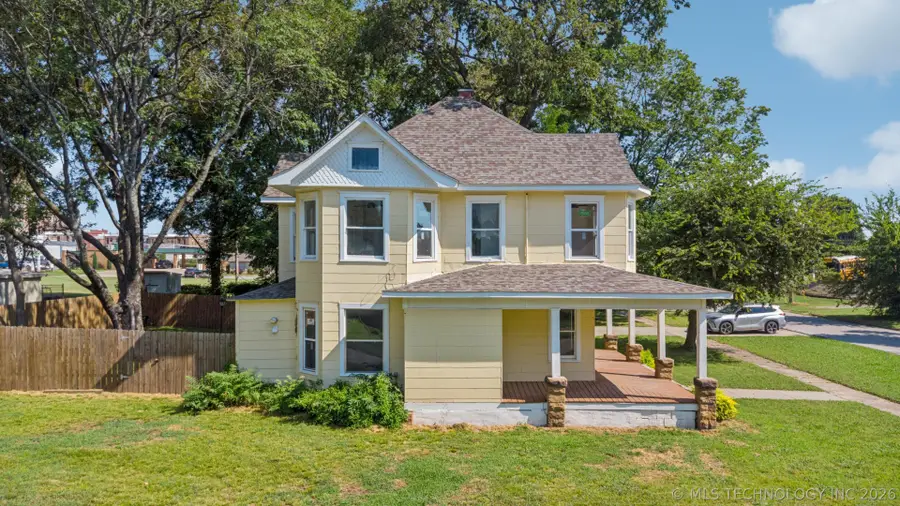322 S Porter Avenue, Okmulgee, OK 74447 - #3