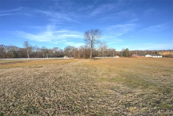 18601 E 126th Street S, Broken Arrow, OK 74011