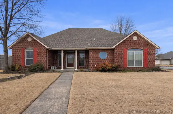 7916 N 125th East Avenue, Owasso, OK 74055