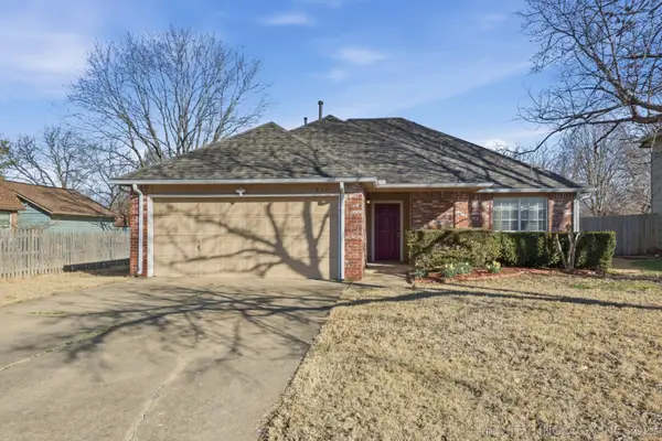 1820 W Honolulu Street, Broken Arrow, OK 74012
