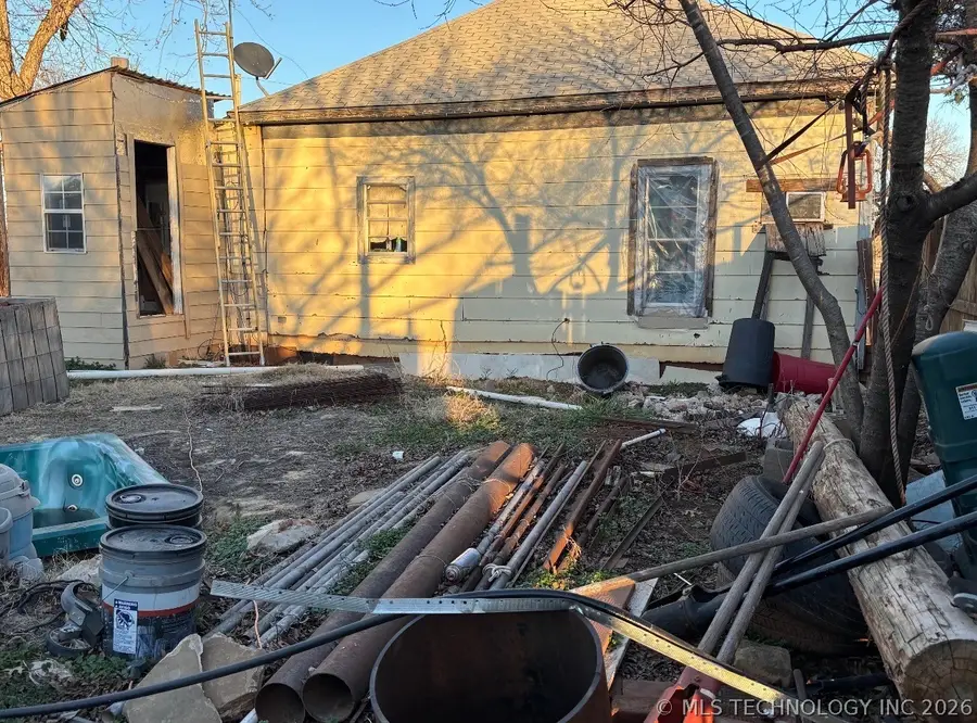 902 W Washington, Guthrie, OK 73044 - #3