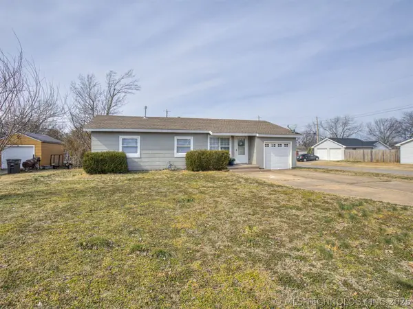 243 NE Elmhurst Avenue, Bartlesville, OK 74006