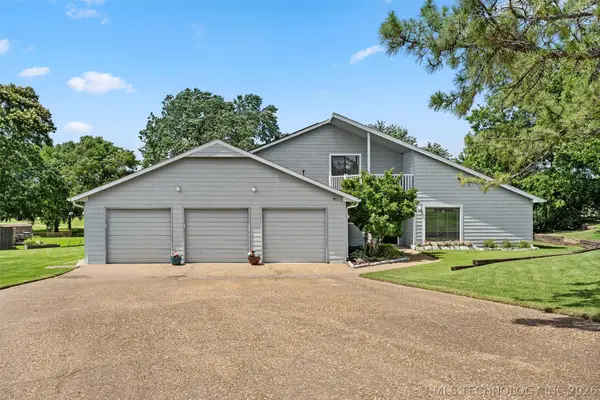 201 Clear Ridge Court, Bartlesville, OK 74006