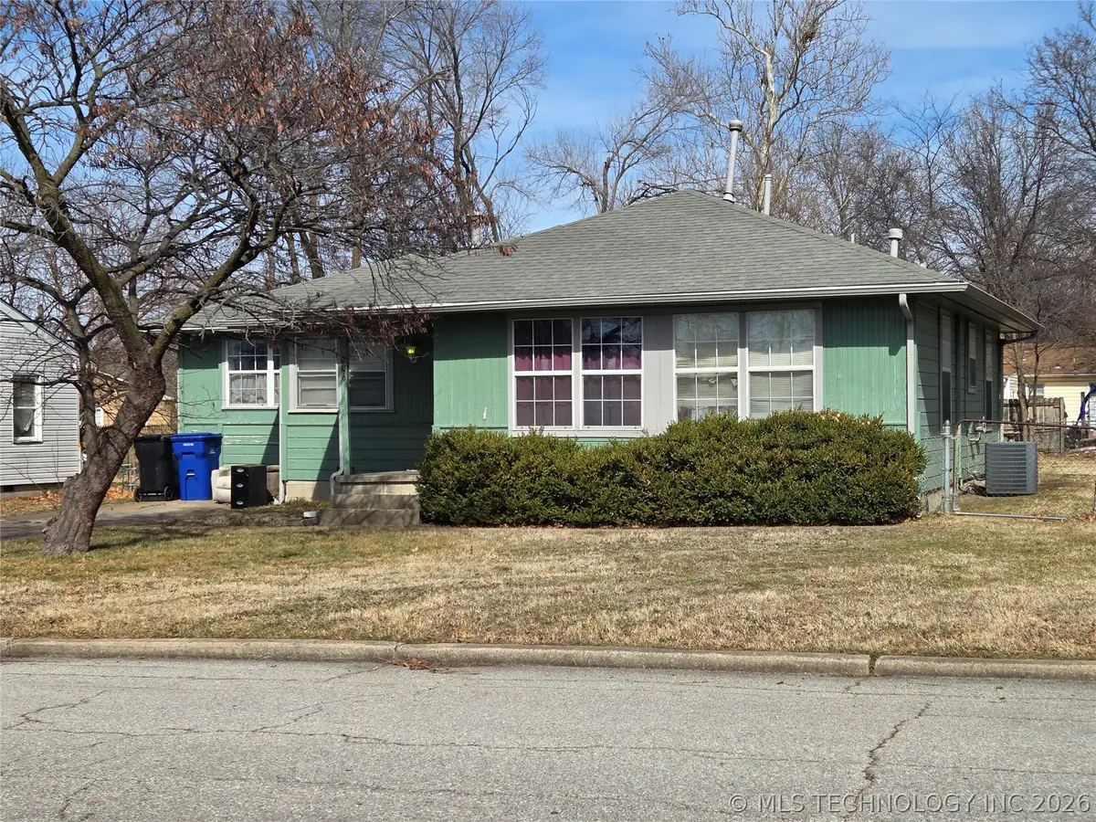 206 W Urbana Street, Broken Arrow, OK 74012 - #1