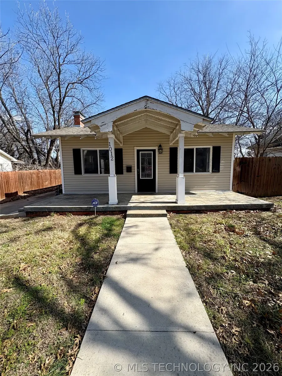 1012 D Nw, Ardmore, OK 73401 - #2