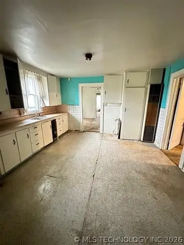 3007 Arline, Muskogee, OK 74401 - #3