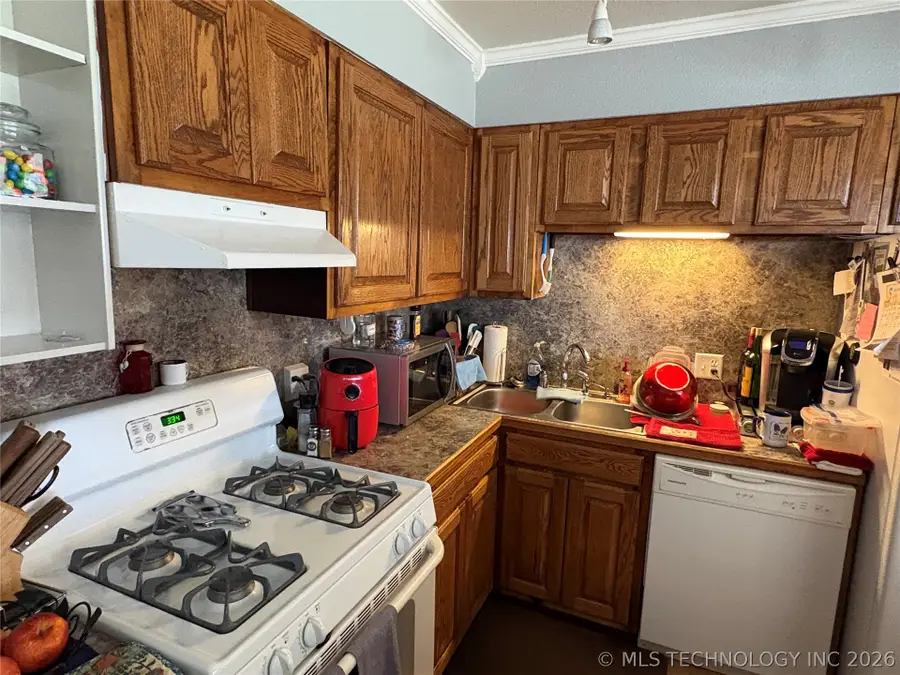 14 E Portland Avenue, Sapulpa, OK 74066 - #2