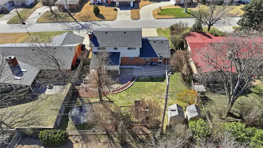 7031 E 59th Street S, Tulsa, OK 74145 - #3