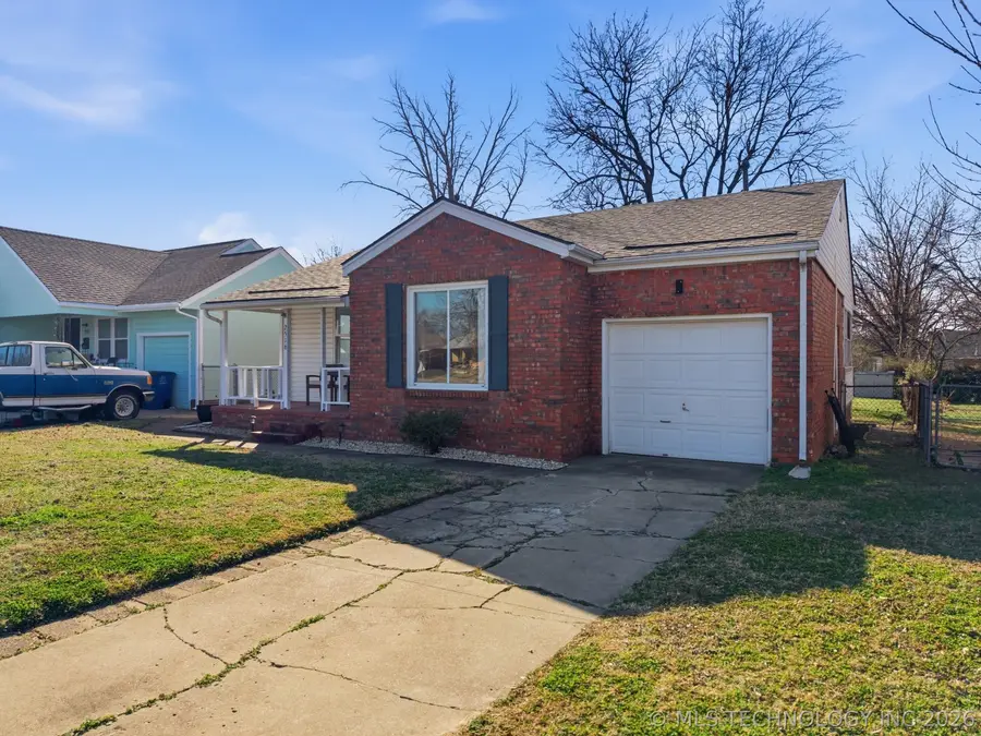 2516 E 3rd Street, Tulsa, OK 74104 - #2