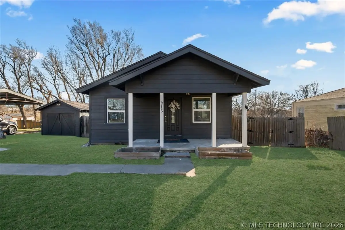 813 N 11th Street, Collinsville, OK 74021 - #1