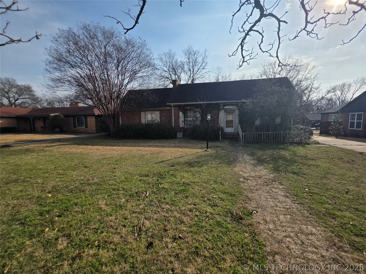 1819 W Evergreen Street, Durant, OK 74701 - #1