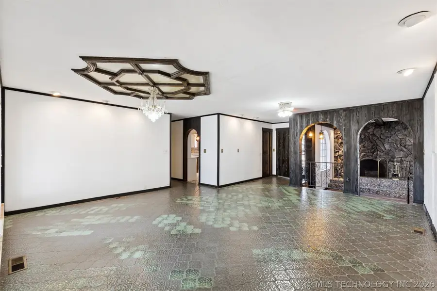 203 N Skinner Avenue, Drumright, OK 74030 - #2