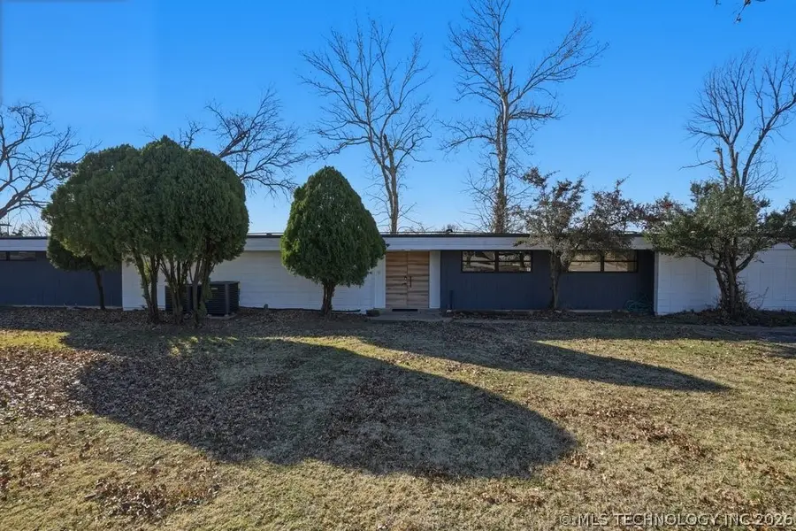 7320 E 24th Street, Tulsa, OK 74129 - #2