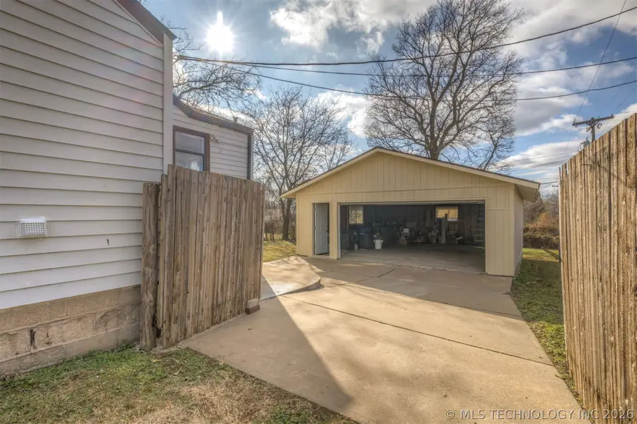 1348 N Toledo Avenue, Tulsa, OK 74115 - #3