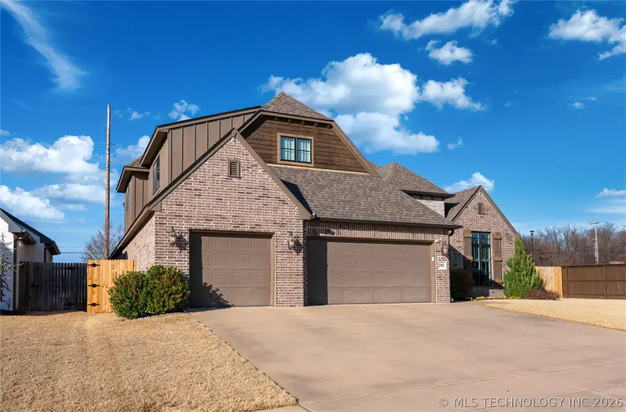 3902 W Tucson Place, Broken Arrow, OK 74011 - #3