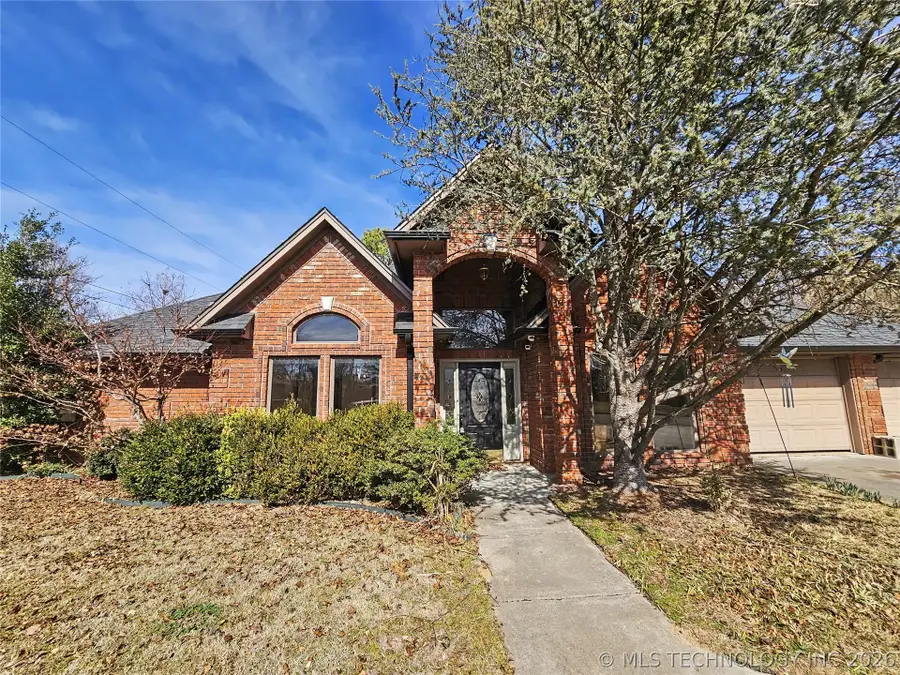 502 W 3rd Place, Tahlequah, OK 74464 - #3