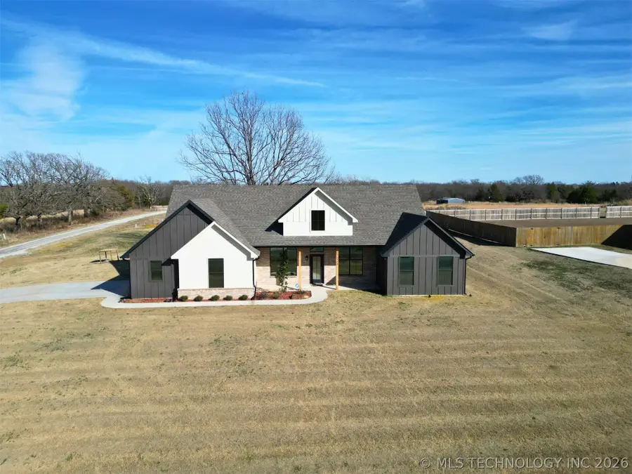 11908 County Road 3513 Loop, Ada, OK 74820 - #2