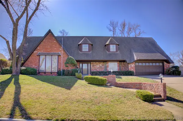 2926 E 57th Place, Tulsa, OK 74105