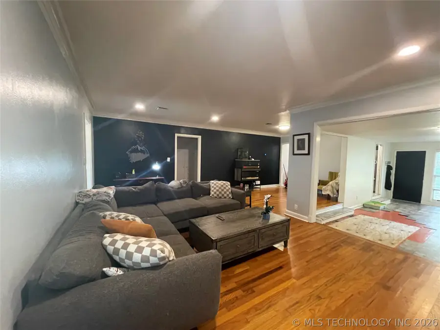 1418 3rd Avenue Sw, Ardmore, OK 73401 - #3