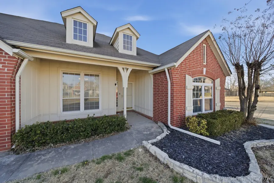 3920 S 210th East Avenue, Broken Arrow, OK 74014 - #3