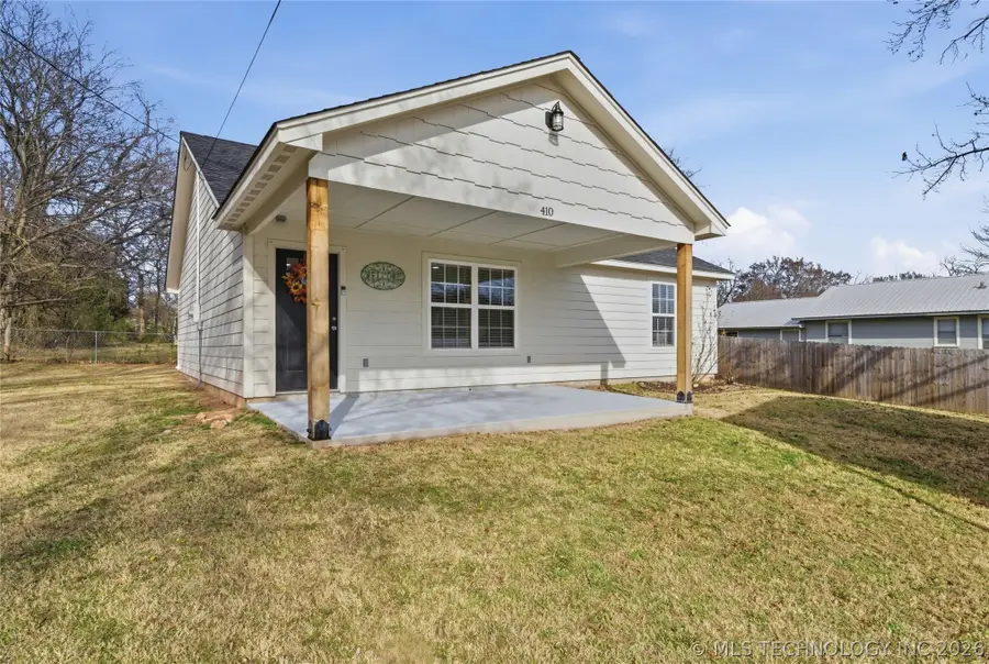 410 W Fox Street, Tahlequah, OK 74464 - #2