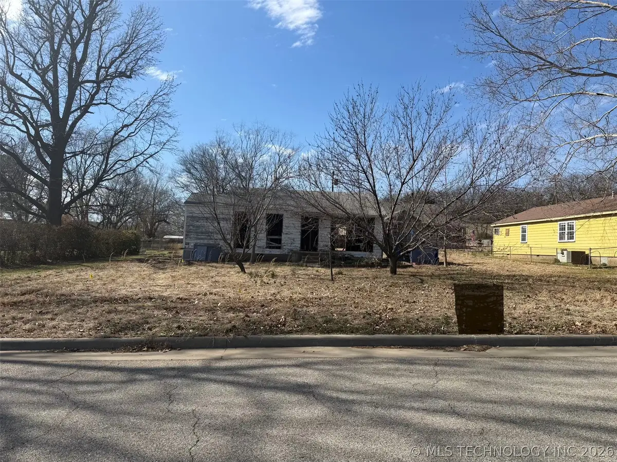 702 S Bixby Street, Sapulpa, OK 74066 - #1