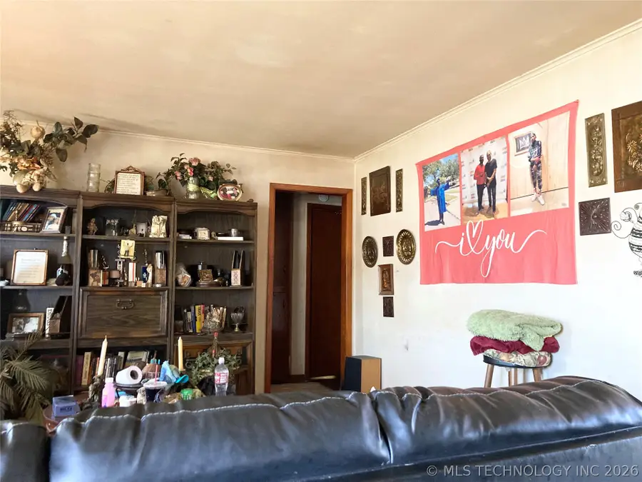 752 E 35th Street N, Tulsa, OK 74106 - #2