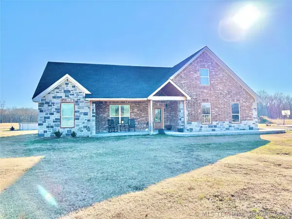 30501 S Fish Creek Road #B, Stigler, OK 74462