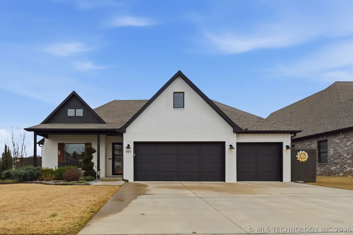 809 E Edgewater Place, Broken Arrow, OK 74012 - #1