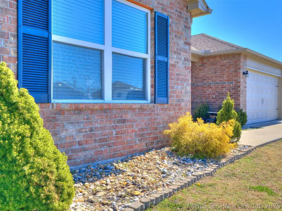 4167 S 245th East Avenue, Broken Arrow, OK 74014 - #3