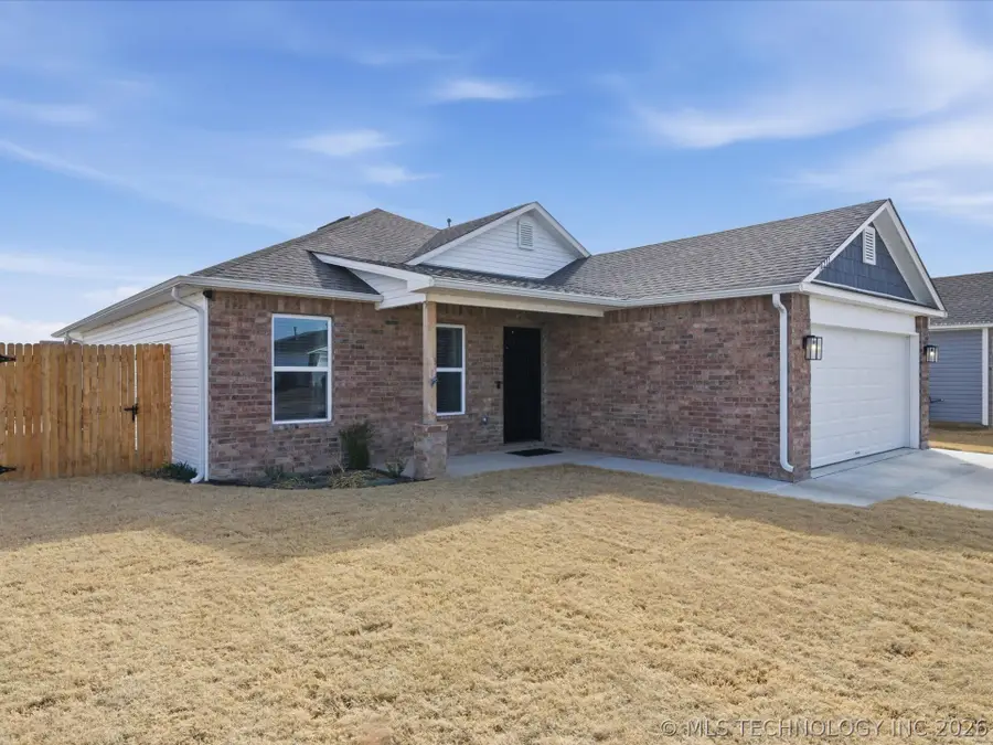 14233 N 75th East Avenue, Collinsville, OK 74021 - #2