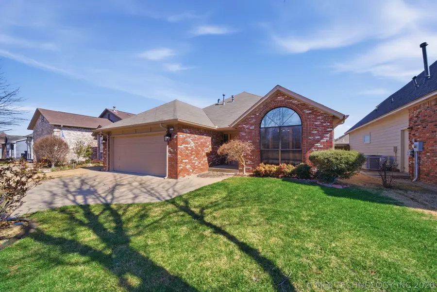 6311 S 90th East Avenue, Tulsa, OK 74133 - #2