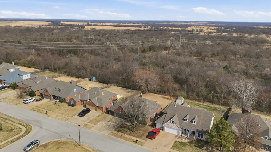 3955 S 217th East Avenue, Broken Arrow, OK 74014 - #3