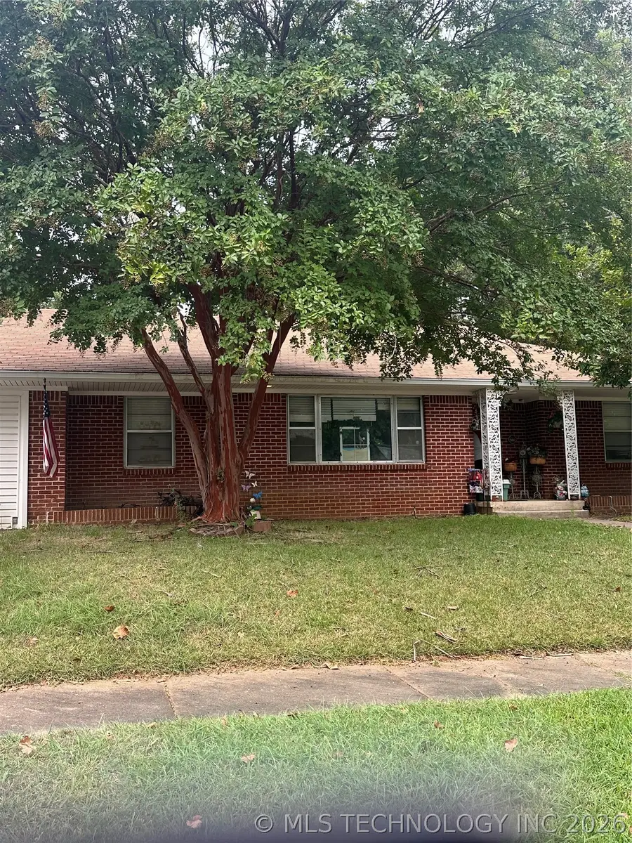 1003 N 6th, Durant, OK 74701 - #2