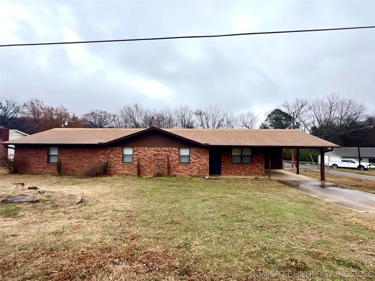 801 S Webb Lane, Poteau, OK 74953 - #1