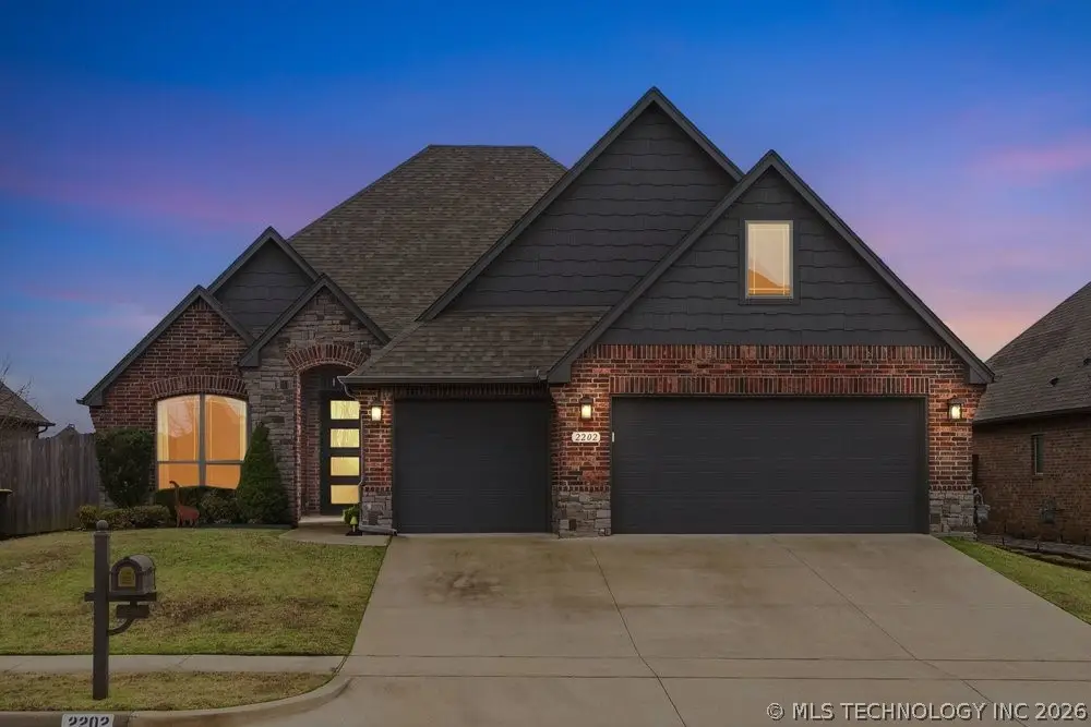 2202 W 117th Place S, Jenks, OK 74037 - #1