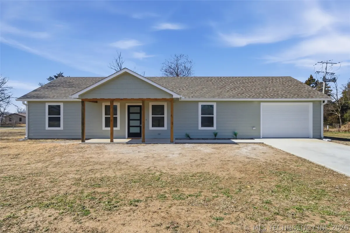 706 S Chickasaw Avenue, Okmulgee, OK 74447 - #1
