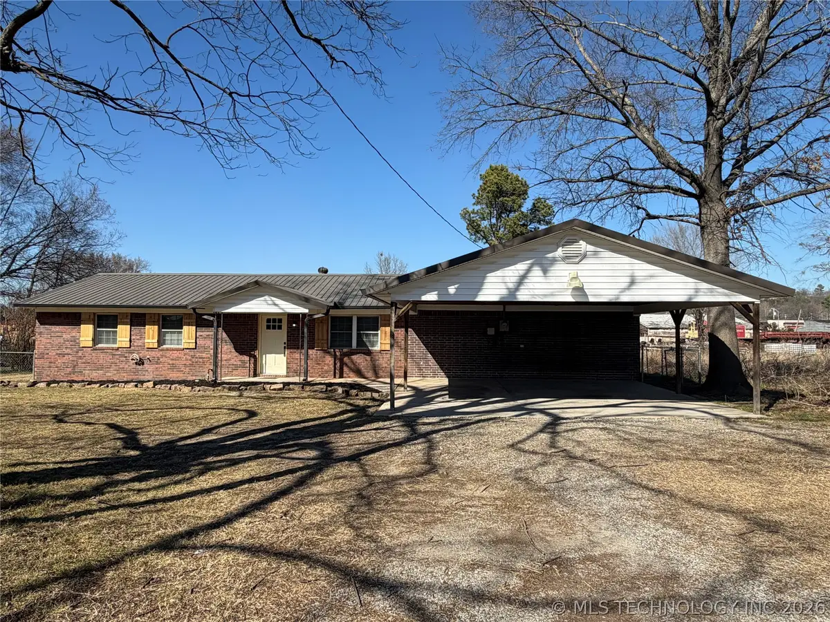 305 W Ash Avenue, Wilburton, OK 74578 - #1