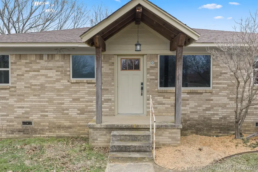 1411 Newport Road, Lone Grove, OK 73443 - #2