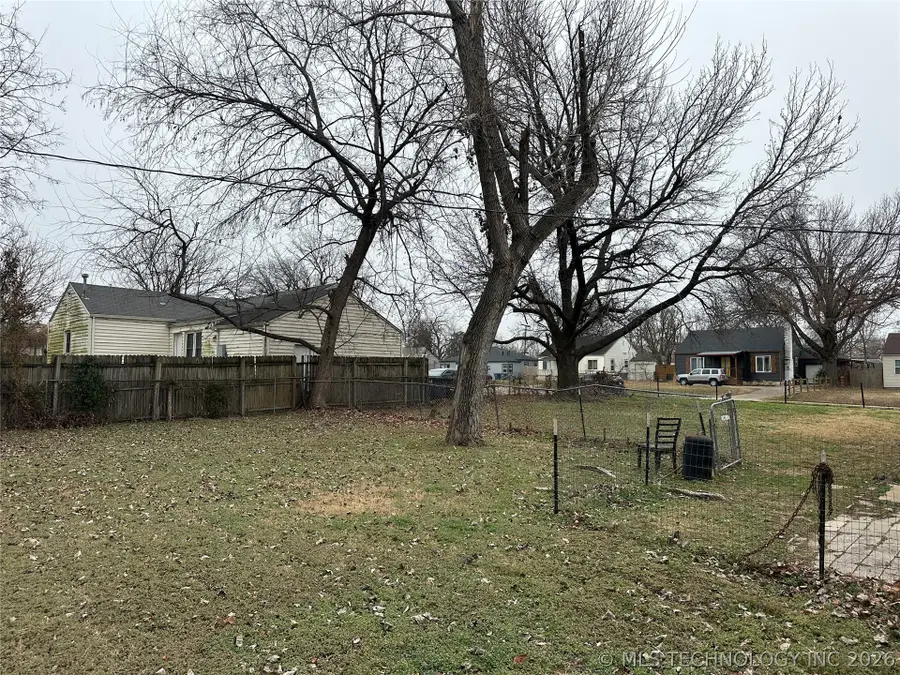 4307 E 4th Place, Tulsa, OK 74112 - #2