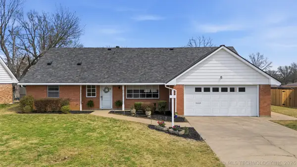 1324 Lariat Drive, Bartlesville, OK 74006