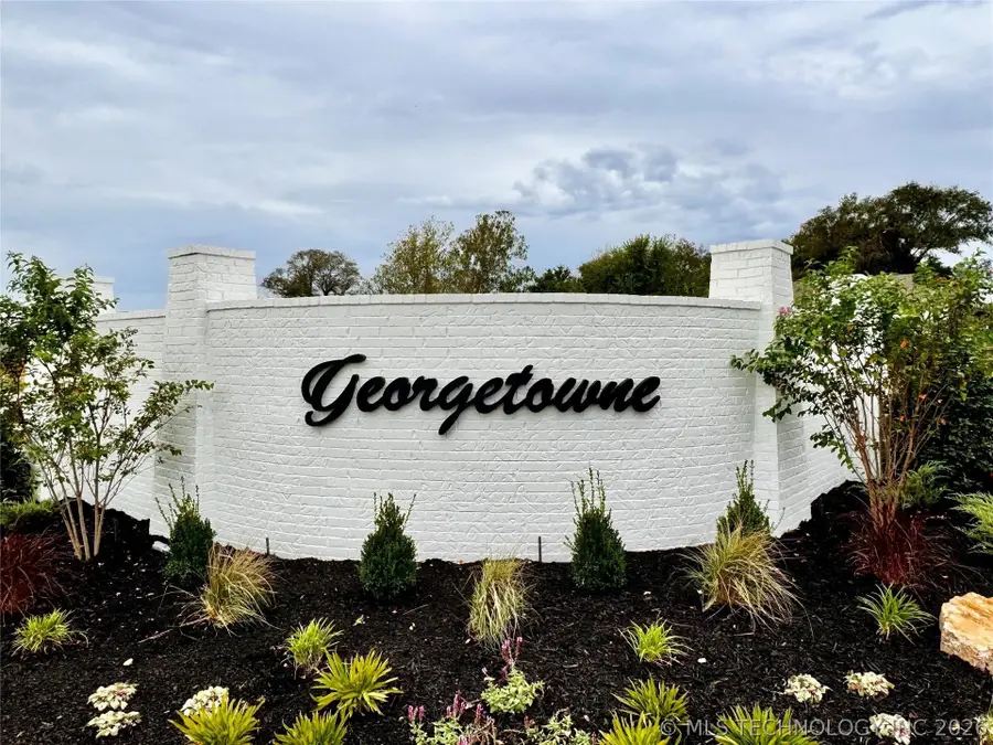 2430 W South Street, Collinsville, OK 74021 - #2