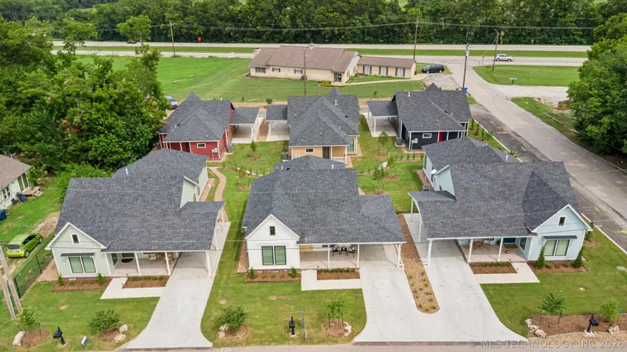 210 S Bluff Street #A, Catoosa, OK 74015 - #2