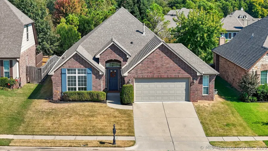 3703 S 13th Place, Broken Arrow, OK 74011 - #2