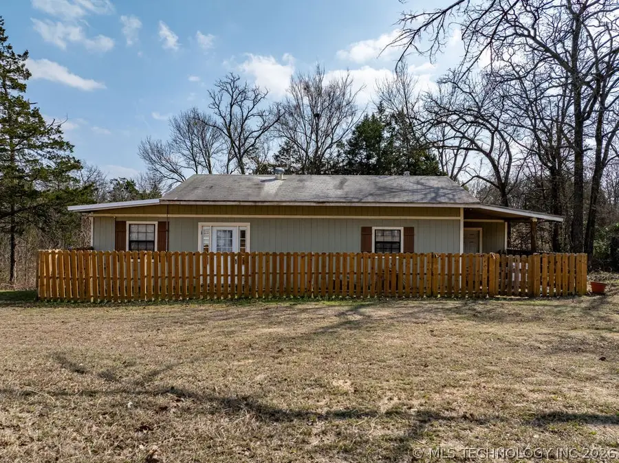 8800 S Rock Creek Road, Tishomingo, OK 73460 - #2