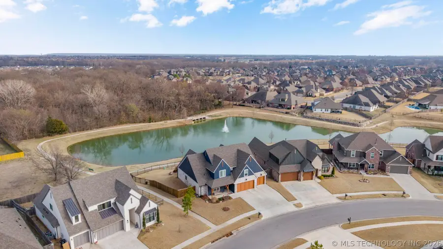 14229 S College Avenue, Bixby, OK 74008 - #3