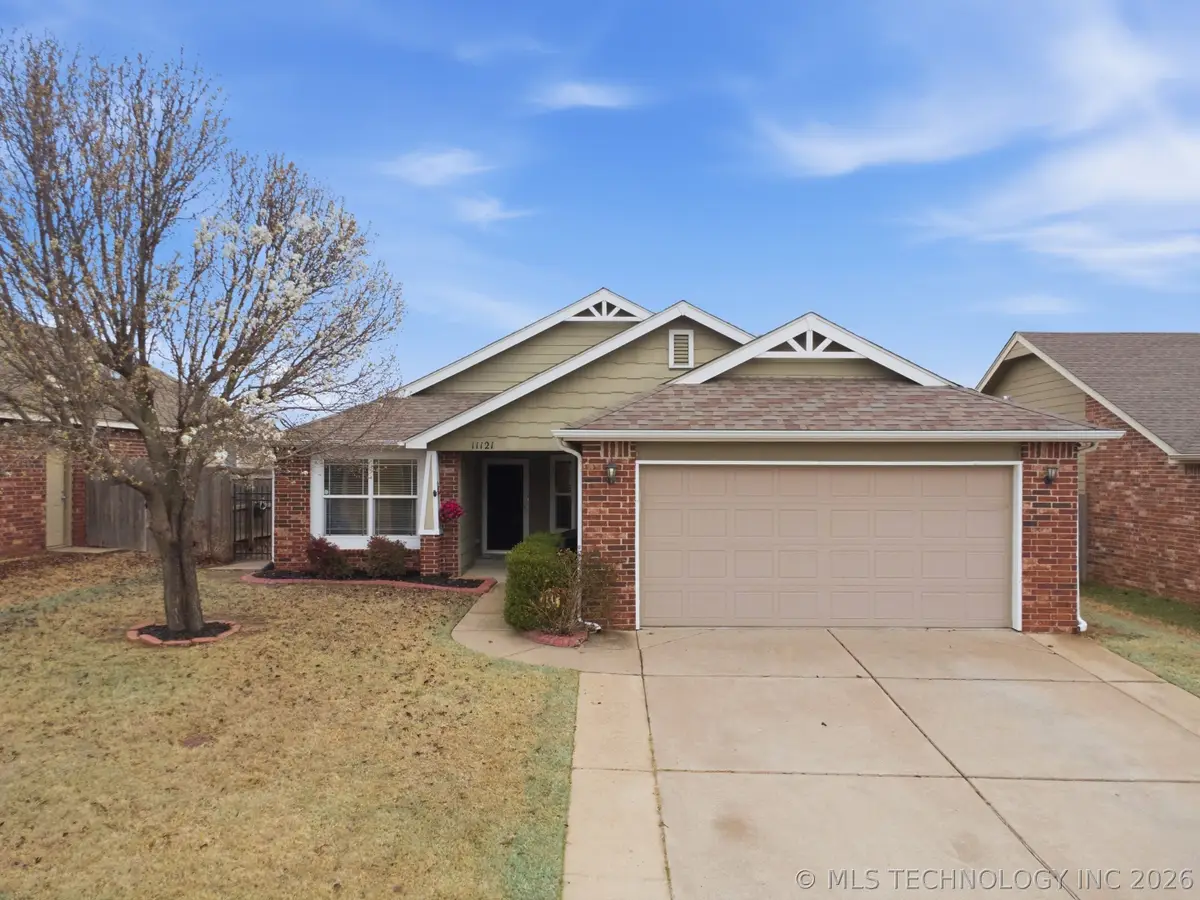 11121 N 144th East Avenue, Owasso, OK 74055 - #1